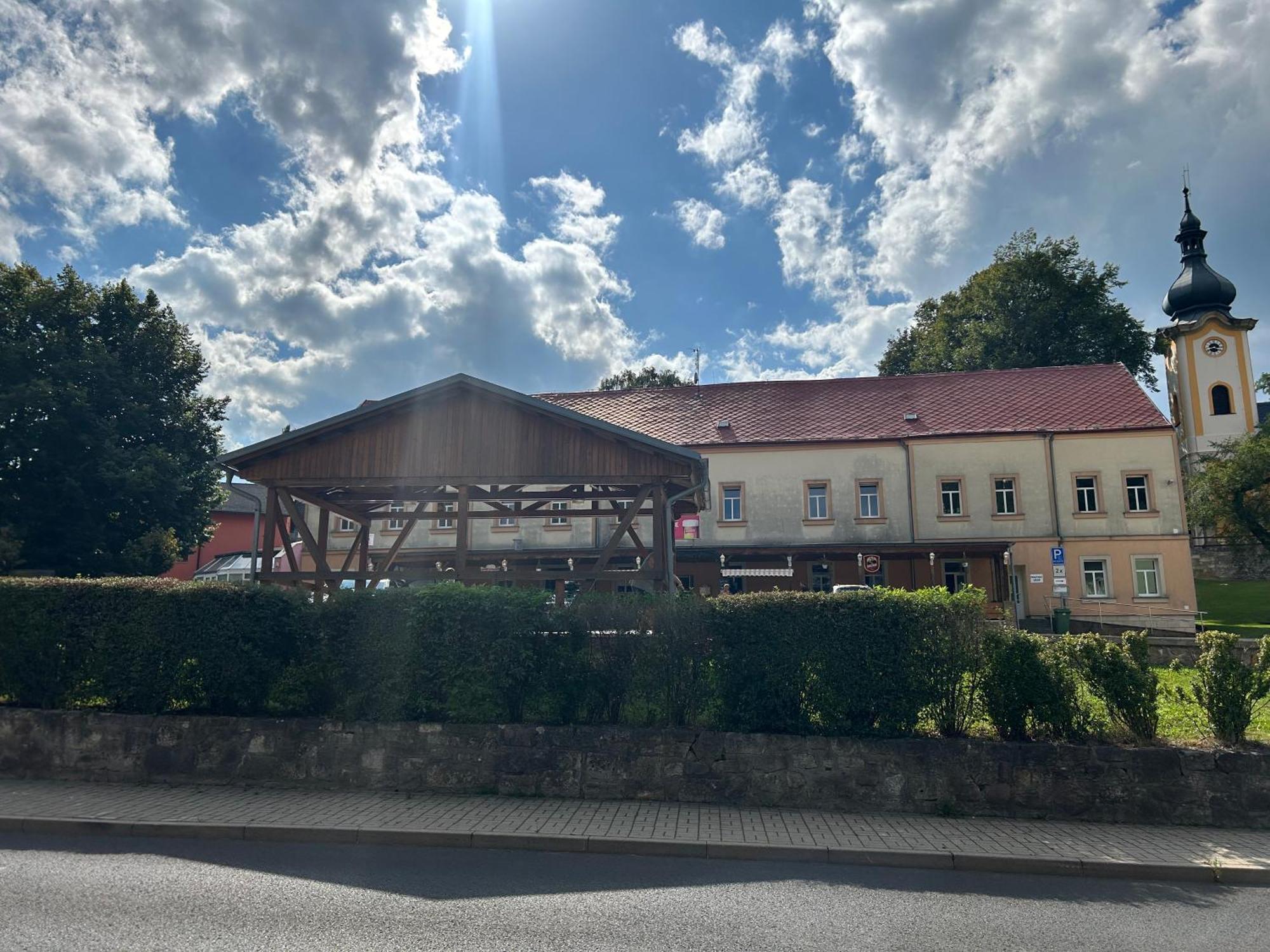 Ubytovani U Kostela Usti nad Labem Exterior foto